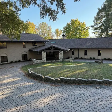7 Br Lake Barkley Estate - Perfect for Family Gatherings, Reunions & Retreats