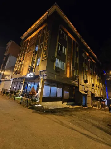 Çorlu Aras Hotel & City Center Location