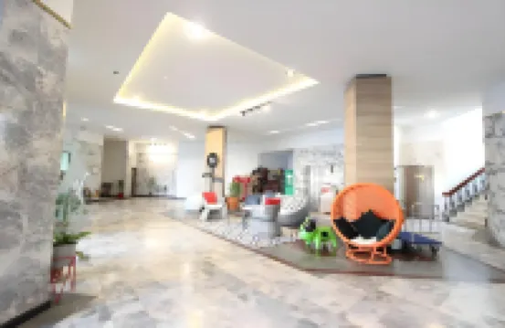 M Grand Hotel Roi Et