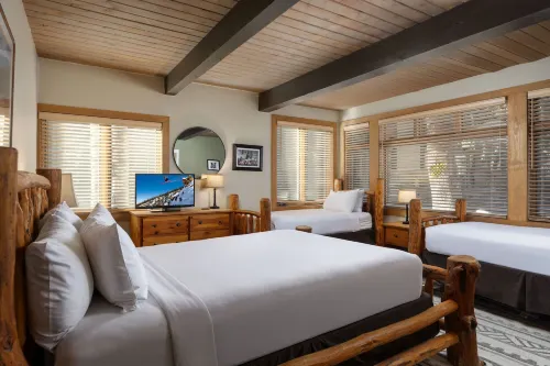 Aspenwood - CoralTree Residence Collection - Apartments