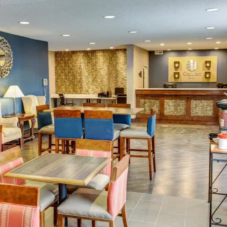 Comfort Inn & Suites North Greenfield