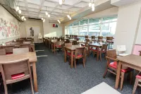 Cardiff Bute Terrace Hotel by Belvilla - sarapan