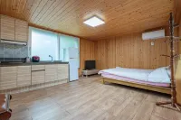 Boeun Sanmorange Pension - Homestays