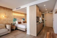 Upon Harbor - Seixal Bay Hotel