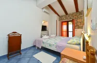 Charming Home With Pool in Barbariga - balcony