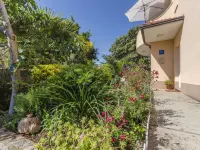 Apartments Bella Vista Hotels in Srima