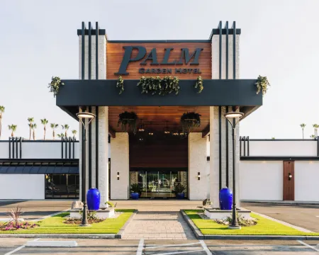 Palm Garden Hotel Hotels in Thousand Oaks