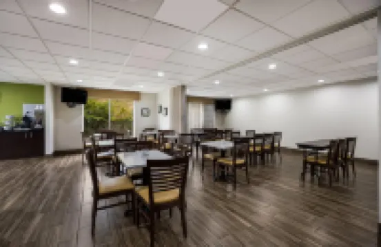 舒眠套房飯店