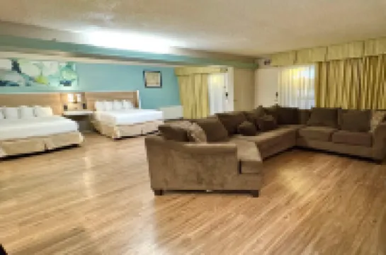 วินด์แฮมการ์เด้น แอนน์อาร์เบอร์ โรงแรมในแอนน์อาร์เบอร์