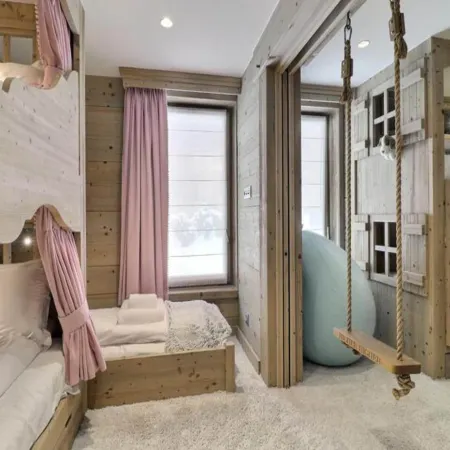 Chalet in Portes du Soleil with Ski-In Access