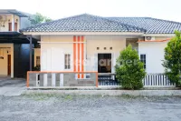 Danesty Homestay Sedayu near Universitas Mercu Buana Yogyakarta RedPartner