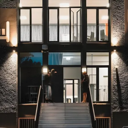 NeoHostel