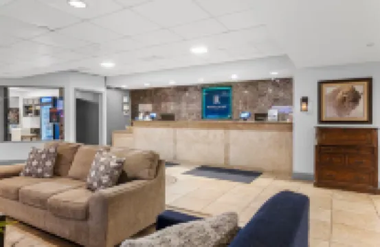 Riverside Hotel & Conference Center