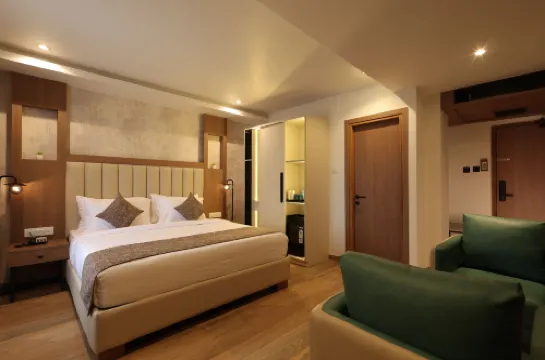 Grand Plaza Inn by RAK Rooms Kannur