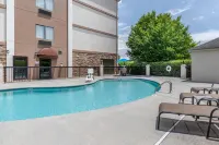 Comfort Suites Johnson City Near University - Pools