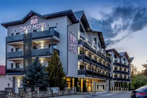 Davo Hotel - 4-Star