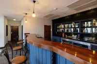 Basdenwood Hotel - bar