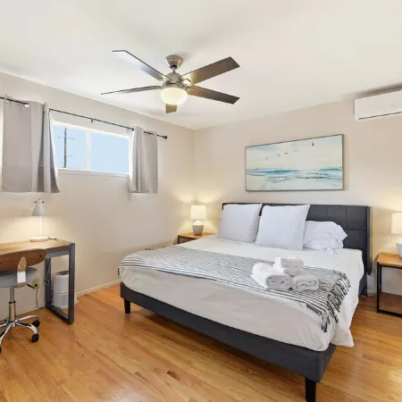 Dreamy Luxe Pool Retreat - 3BR in Urban Campbell