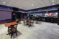 Wyndham Garden Romulus Detroit Metro Airport - bar