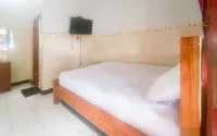 Astri Homestay Carkranegara Mataram Mitra RedDoorz
