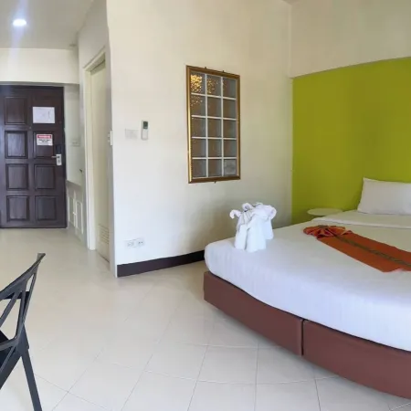 Room-private Apartment in City Center an
