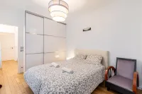 GuestReady - Modern Delight near Attractions