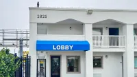 Motel 6 Galveston, TX - Beach/Seawall - pantai