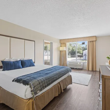 Ramada by Wyndham Houma