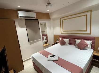 Hotel Singh Empire
