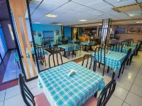 San Remo Hotel Các khách sạn ở Larnaca