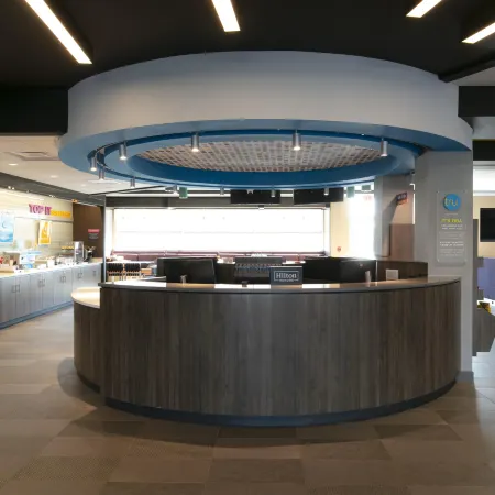 Tru by Hilton Hazleton