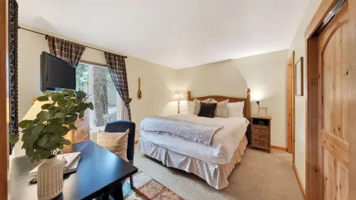 The Incline Perch by Avantstay Cozy Condo + Pool + Forest Views Near Diamond Peak - Country Houses