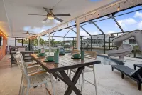 Dolphin Whispers - 1018 Silver Palm Way 3 Bedroom Home
