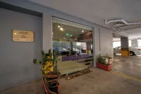 Swat Hotel Apartments - parkir