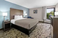 Quality Inn Fort Mill Near Carowinds Blvd - parking