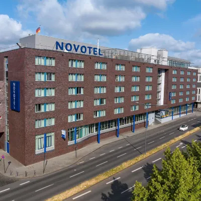 Novotel Koeln City Hotels near Arnulfstrasse Station