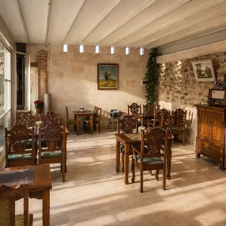 Palmyra Boutique Hotel