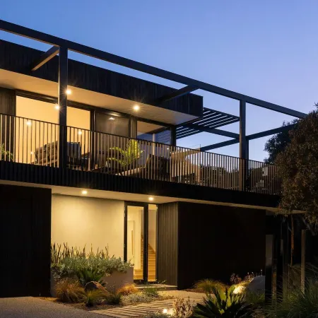 The Luxe Seabreeze Heated Pool Spa Cinema