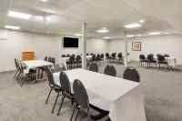 Comfort Inn & Suites Mundelein-Vernon Hills - Kæledyr tilladt