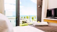 Latitude by Horizon Holidays - Condos