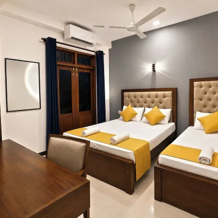 Hotel Dreamliners
