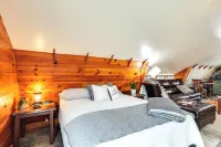Beatrice Studio w/ Fire Pit: Near Golf! - Apartments
