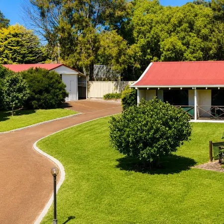 Karri Forest Motel