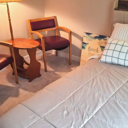 Hampton Condo by Convention Center and Coliseum!