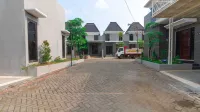 Villa Private Pool Syariah Musim Liburan - Parkplatz