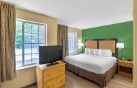 Motel 6 Suites Milwaukee Brookfield, WI - Cho phép mang theo thú cưng