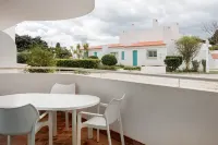 Prainha 2BR Stay | Pool   Beach Access - 3-Star