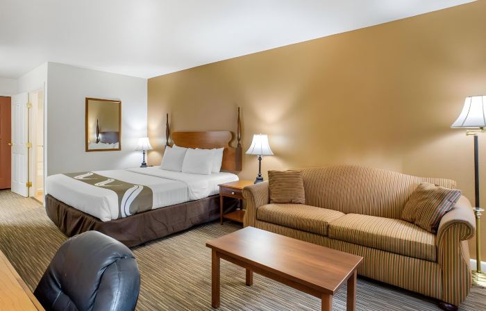 Quality Inn & Suites Tulare