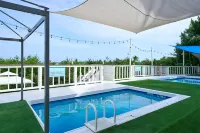 Mud Am - Pools