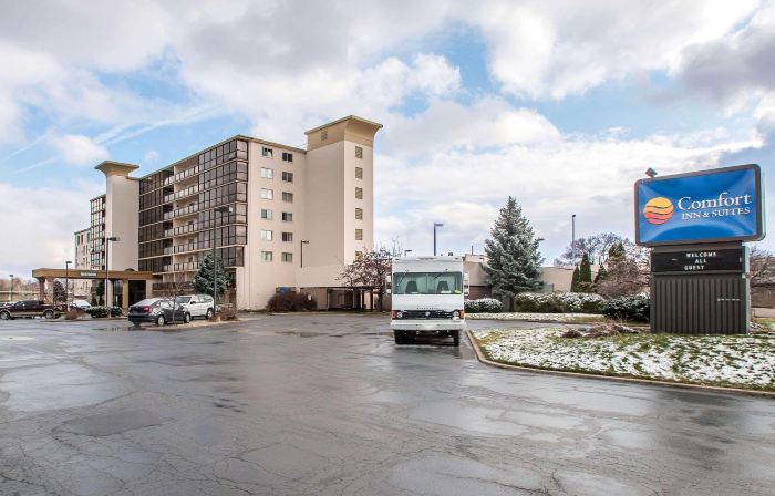 Best Western Rochelle Inn  Suites near DeKalb